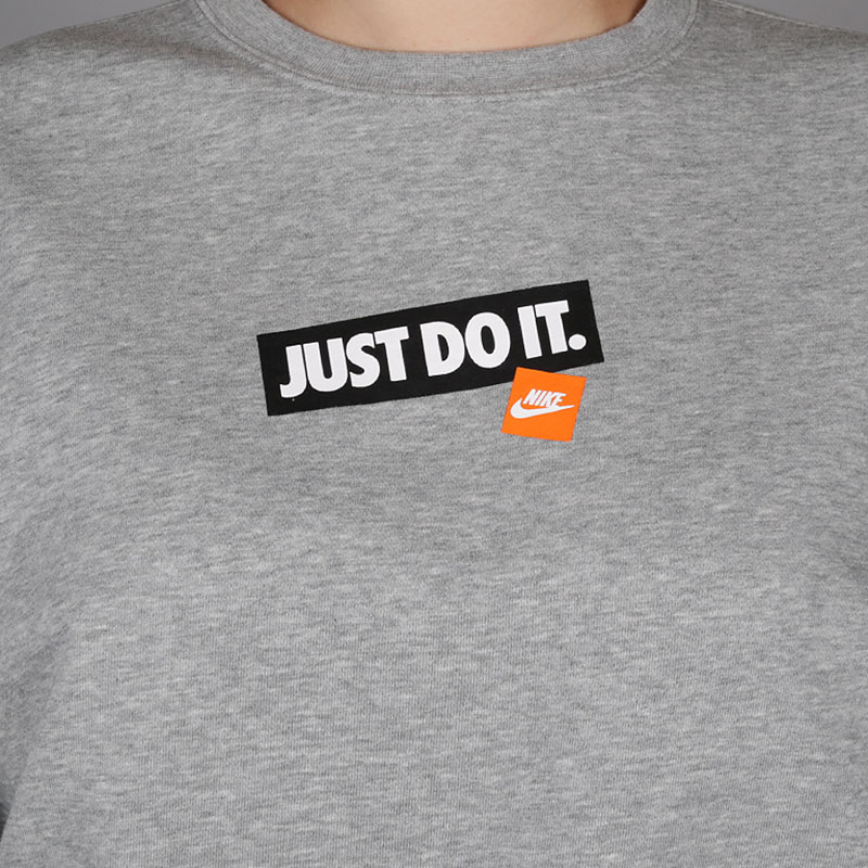 женская серая толстовка Nike Just Do It Women's Crew AQ0243-063 - цена, описание, фото 2